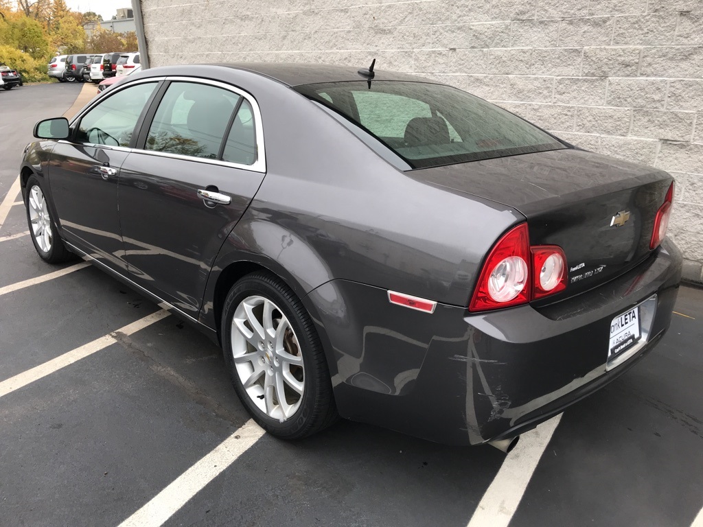 PreOwned 2010 Chevrolet Malibu LTZ 4D Sedan near St. Louis SL90003A