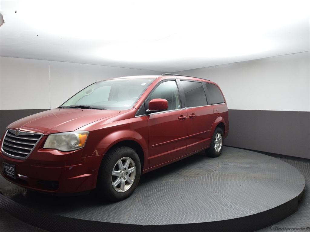 Pre-Owned-2008-Chrysler-Town-&-Country-Touring-4D-...