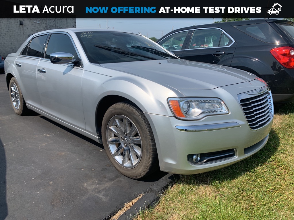 Pre-Owned 2011 Chrysler 300 Limited 4D Sedan near St. Louis #AD3421 ...