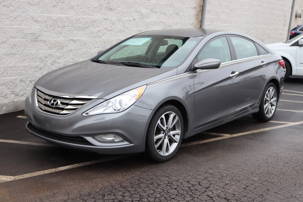 Elegant 2012 Hyundai Sonata Se Sedan 4d Gallery